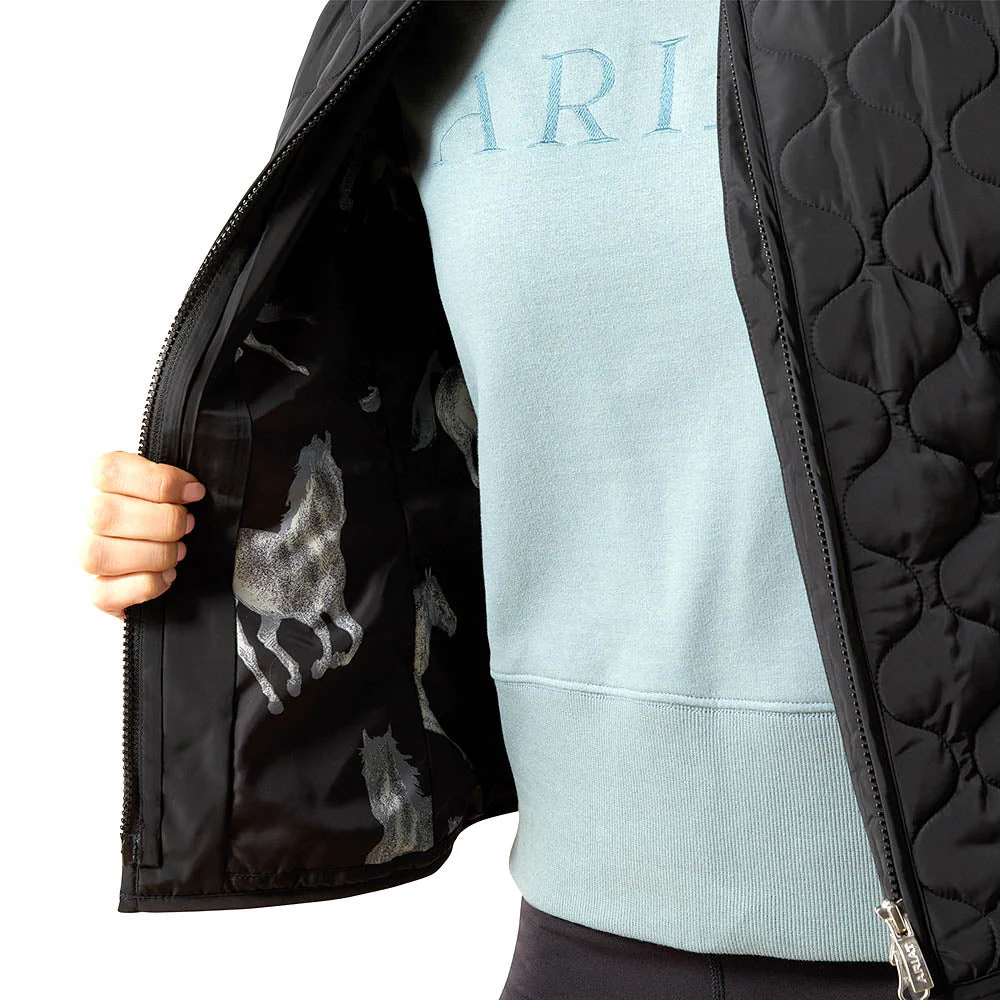 Ariat Womens Ashley 2.0 Insulated Vest – Lightweight Warmth, Tailored Fit, Weather-Resistant - Image 9