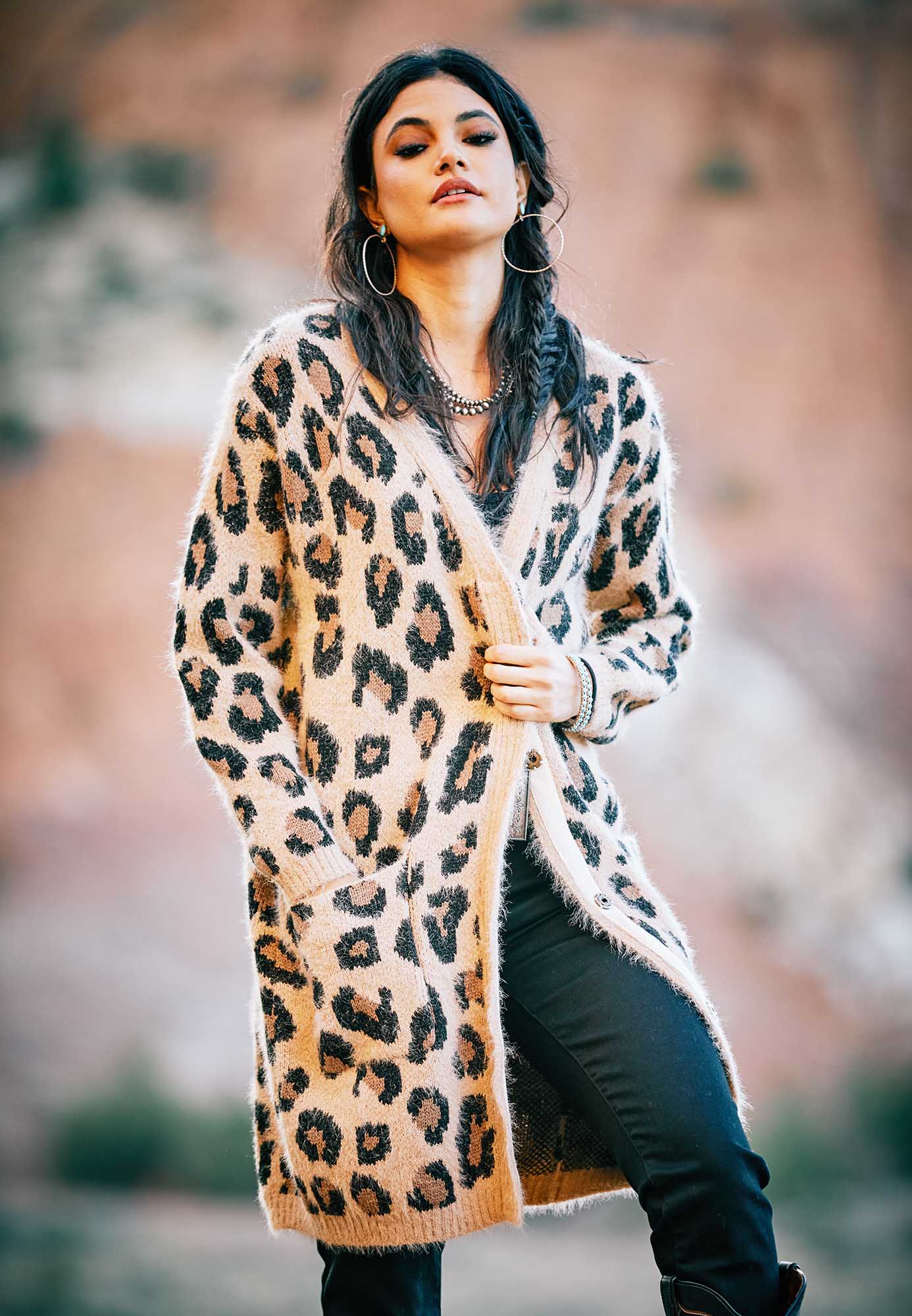 Ariat Women's The Cat's Meow Sweater - Image 20