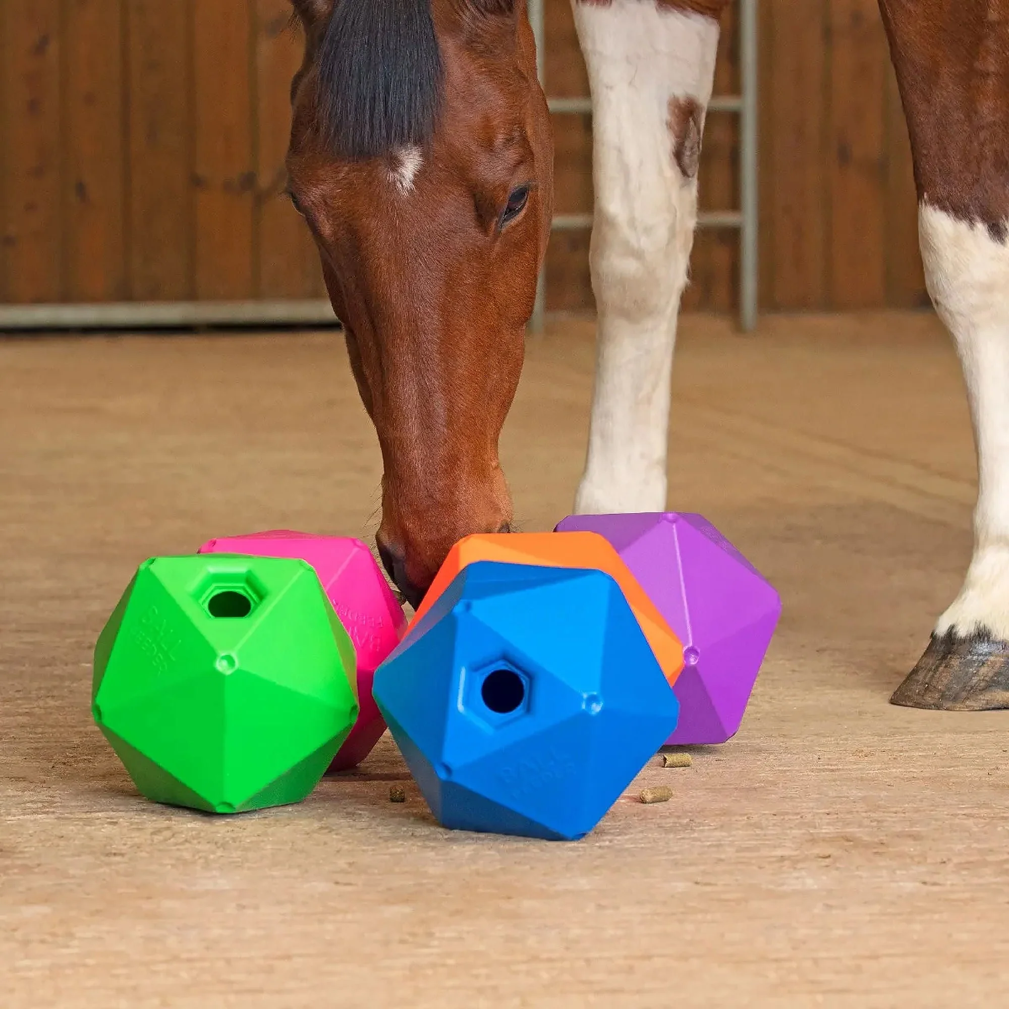 Shires Ball Feeder Horse Toy, 9" - Image 10