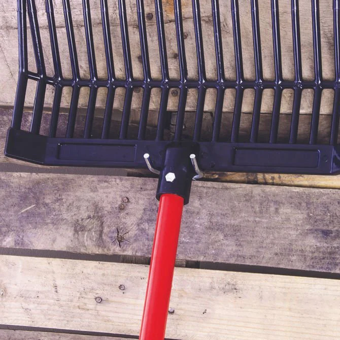 Jeffers Self-Screwing Wall Mount Muck Tools Holder - Image 2