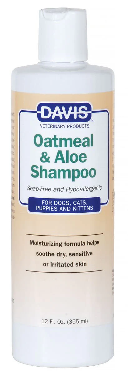 Davis Oatmeal & Aloe Dog and Cat Shampoo – 2% Colloidal Oatmeal – Soap-Free Hypoallergenic