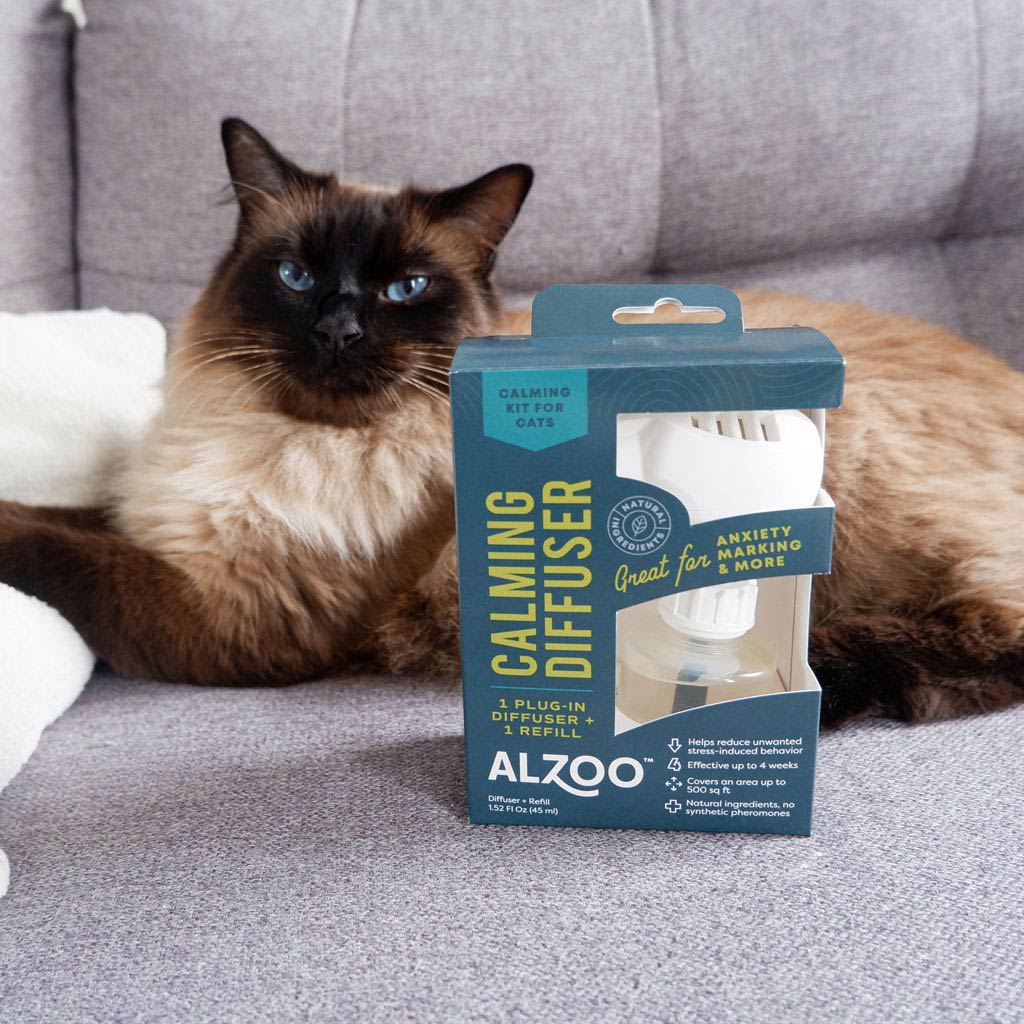 ALZOO Natural Plant-Based Calming Plug-In Home Diffuser Kit & Refills for Cats - Image 8