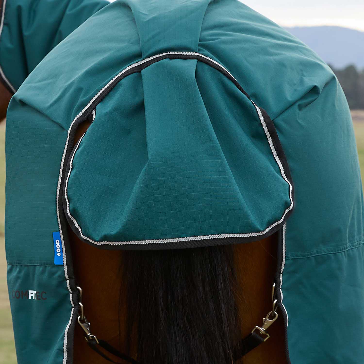 WeatherBeeta ComFiTec Classic Standard Neck Medium-Weight Turnout Blanket for Horses, 220g - Waterproof, Breathable & Durable - Image 4