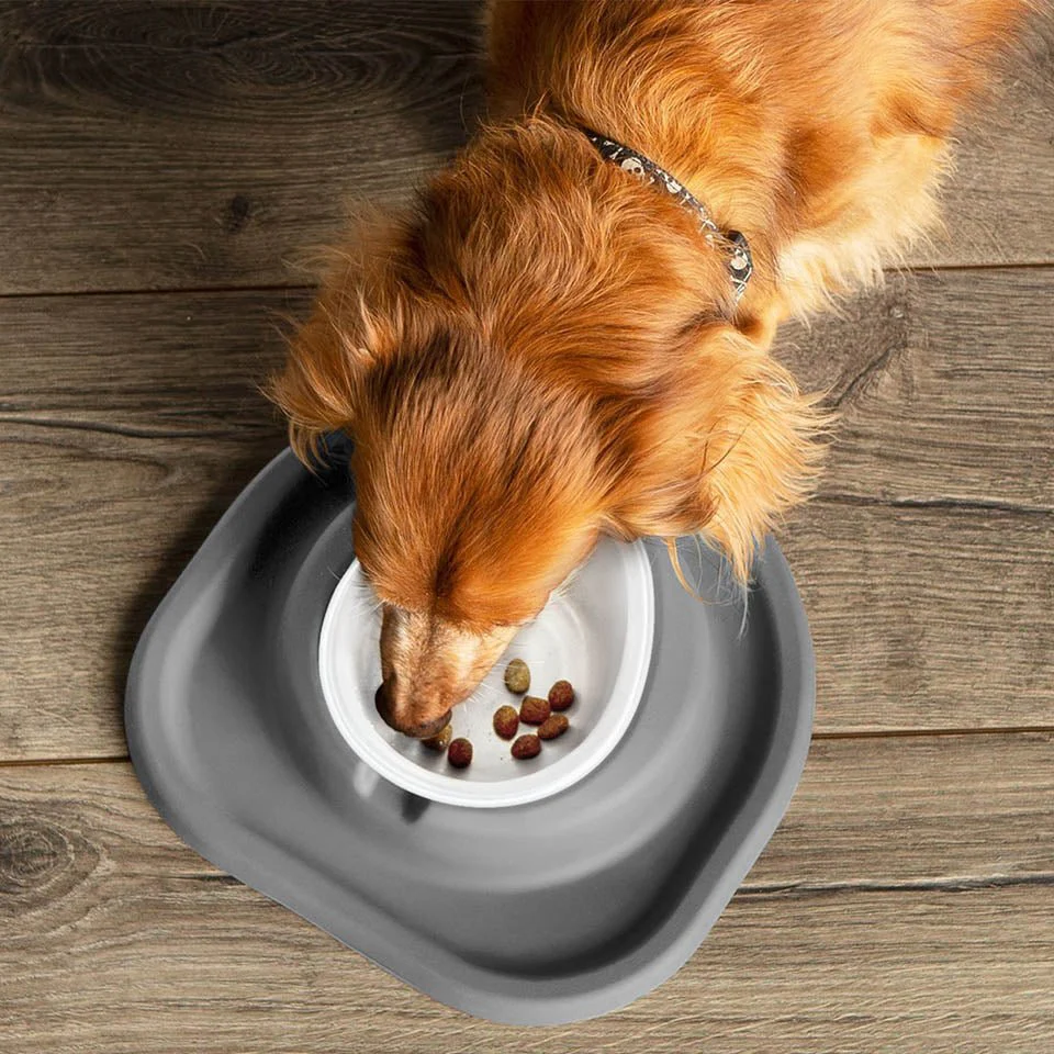 WeatherTech Single Low Pet Feeding System, Plastic Bowl - Image 3
