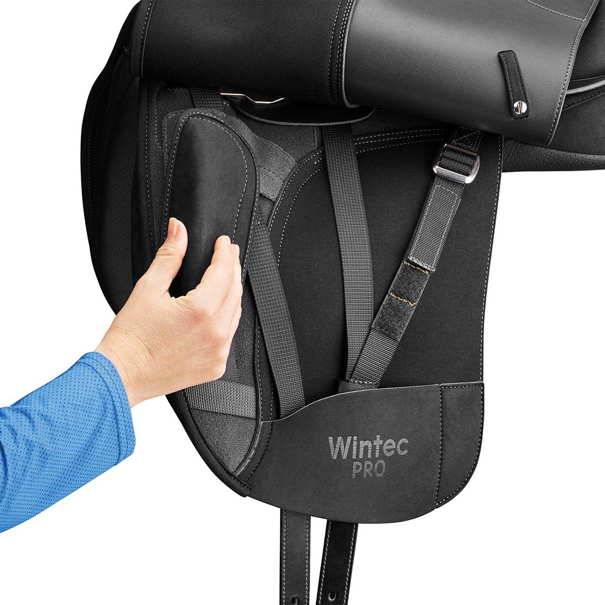Wintec Pro Dressage Saddle, Black - Image 9