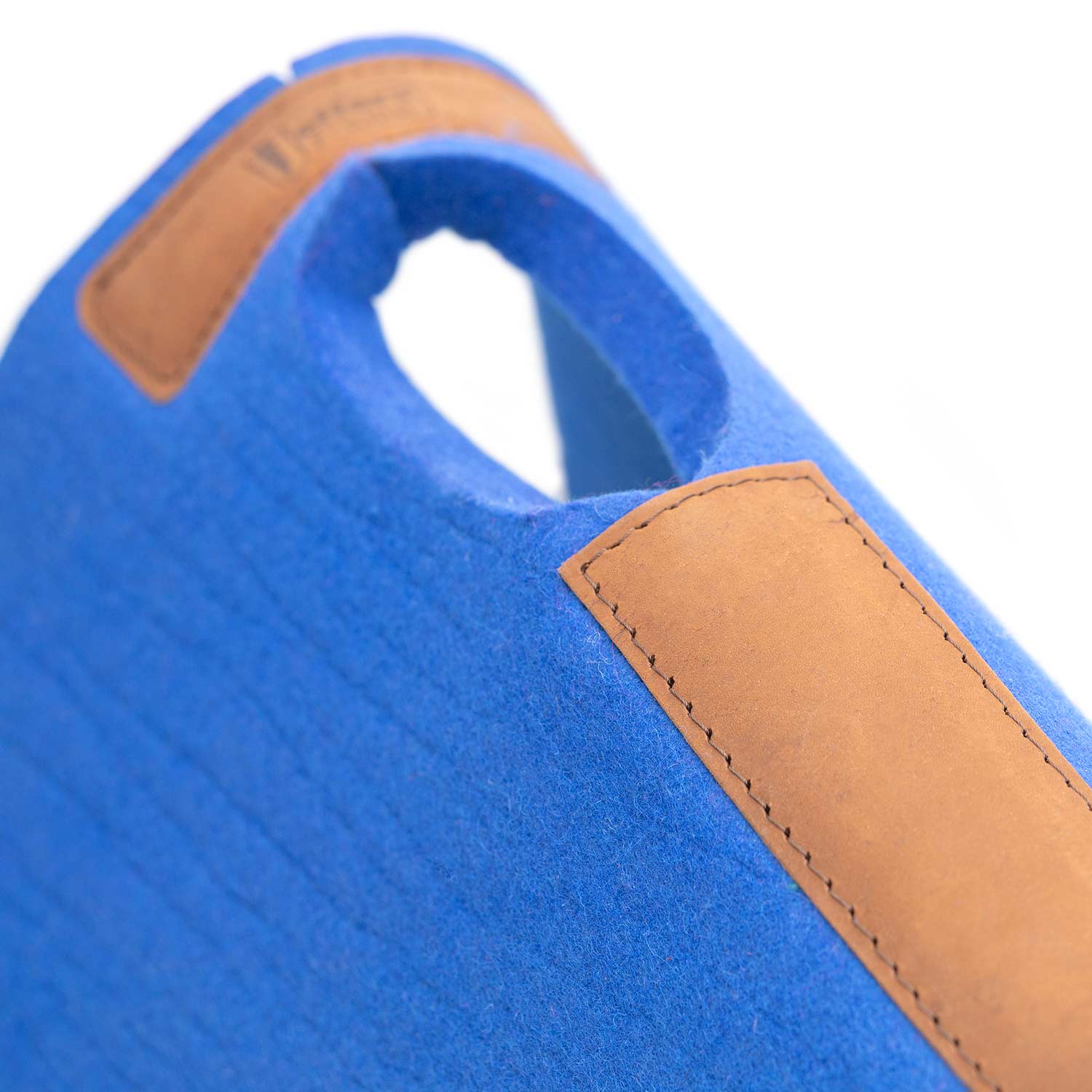 Jeffers WoolLuxe 100% Wool Equine Saddle Pad – Cushioned, Breathable, and Shock-Absorbing - Image 42